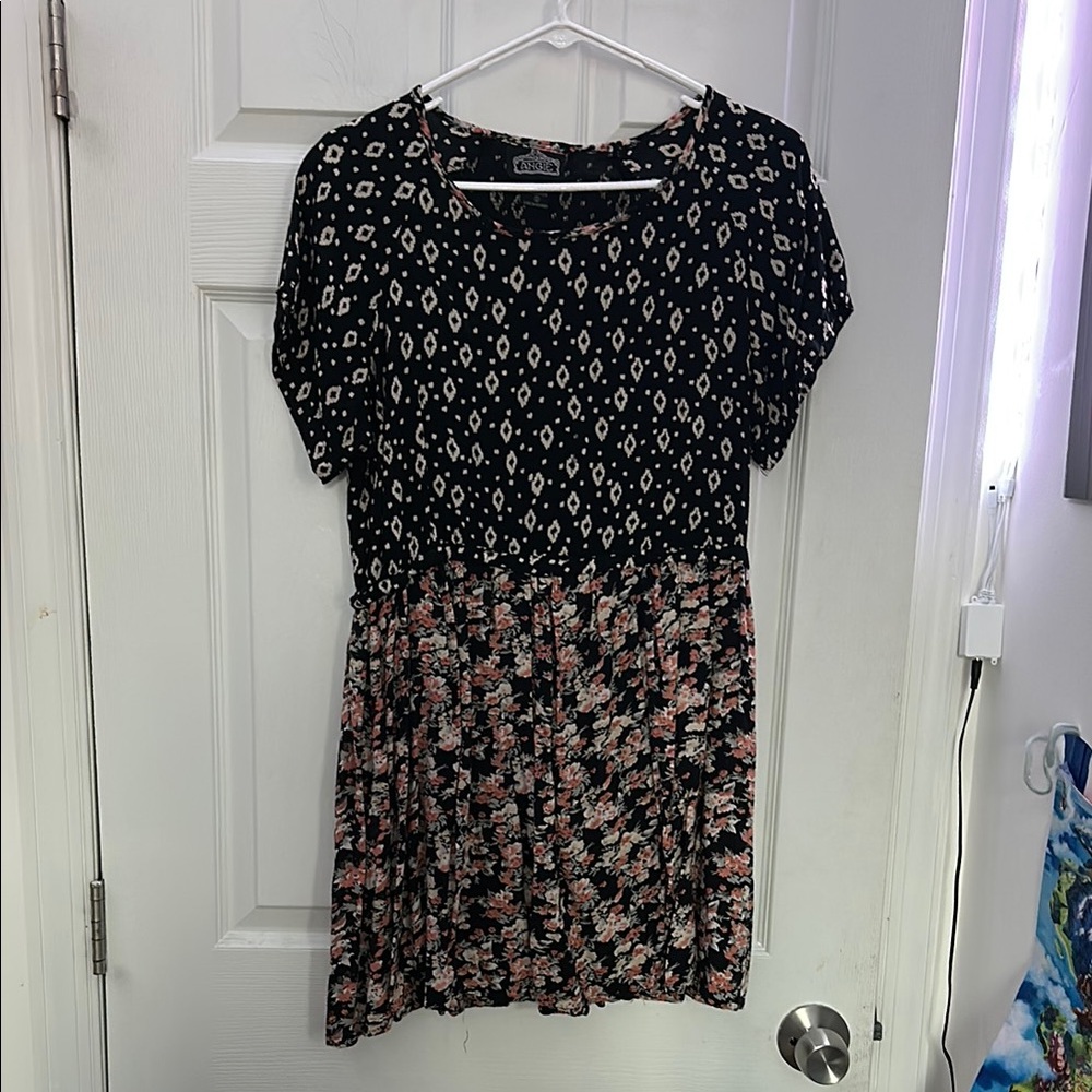 Angie Boho Mixed Print Dress – Ikat & Floral, Short Sleeve, Size Small